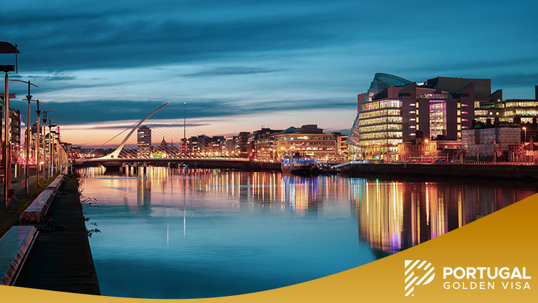 Samuel Beckett Bridge Dublin, Ireland